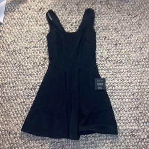 NEW LULUS DRESS